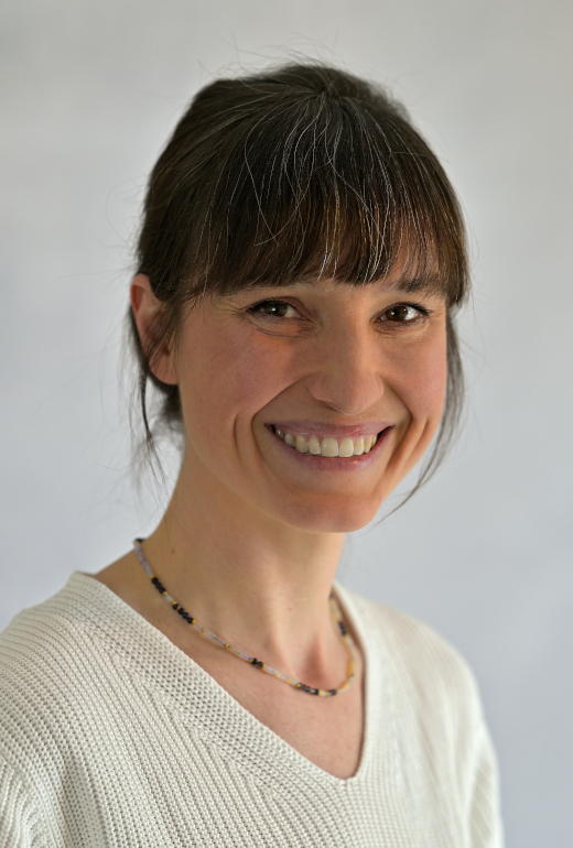 Dr. Sarah Lorenz